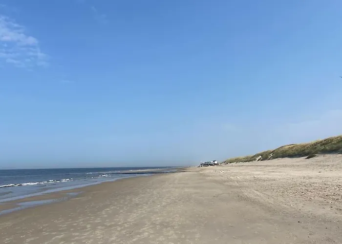 Strandhuisje Daan Dicht Bij Zee En Strand