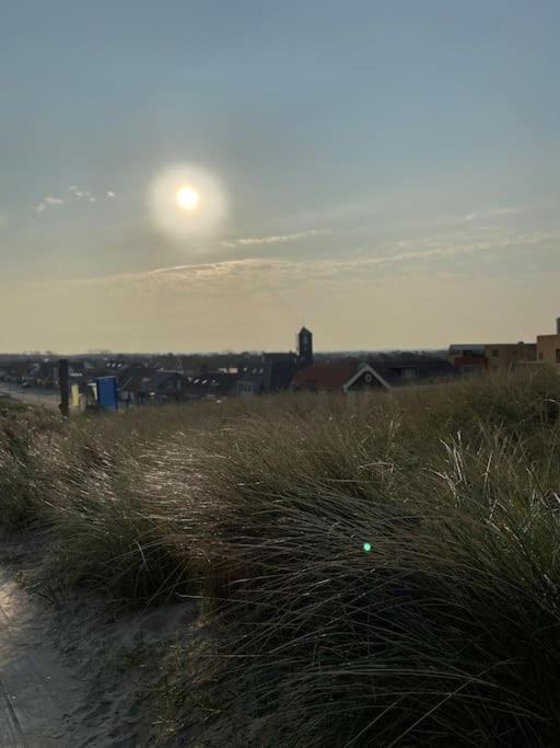 Strandhuisje Daan Dicht Bij Zee En